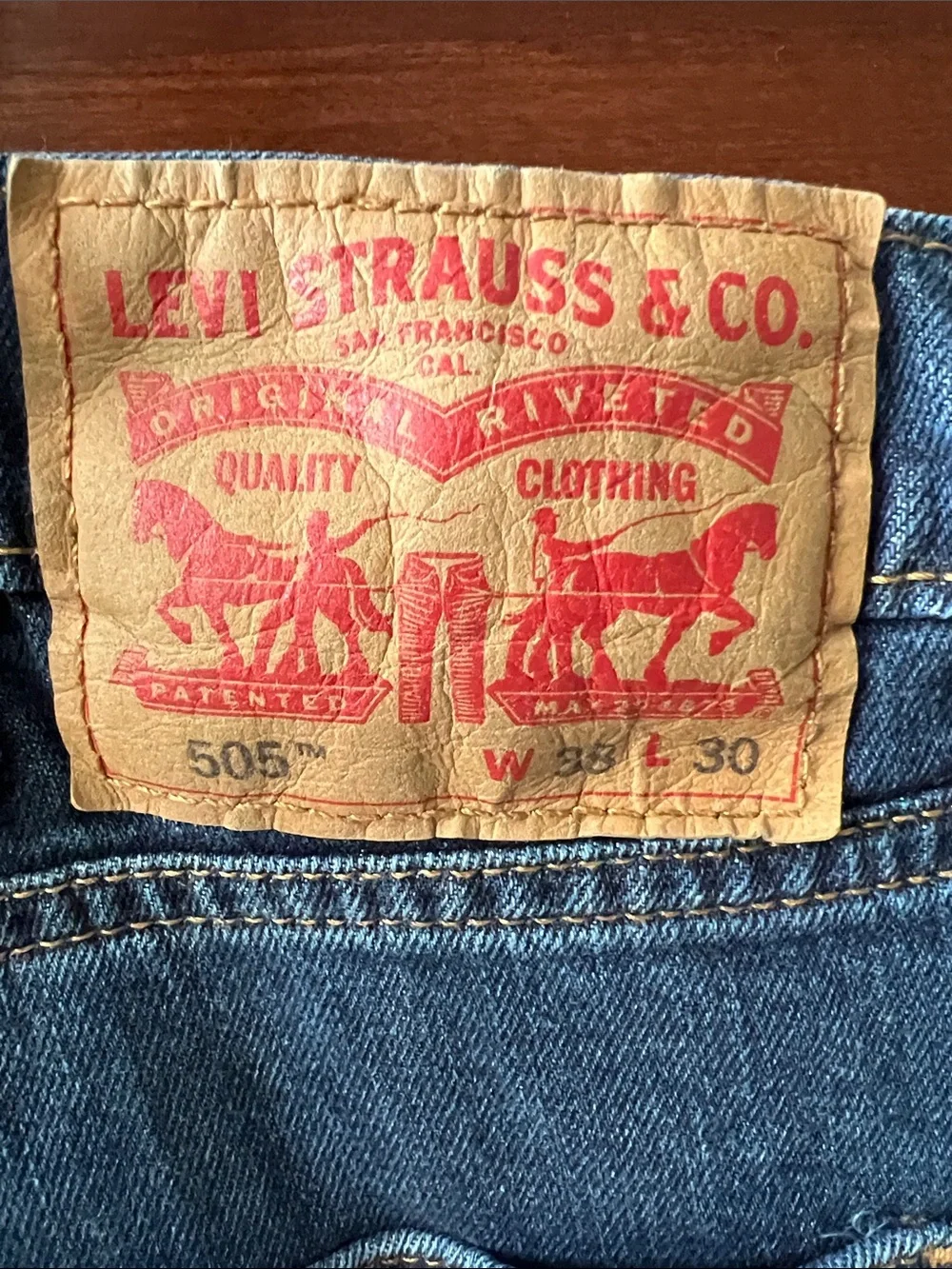 Levis relaxed fit